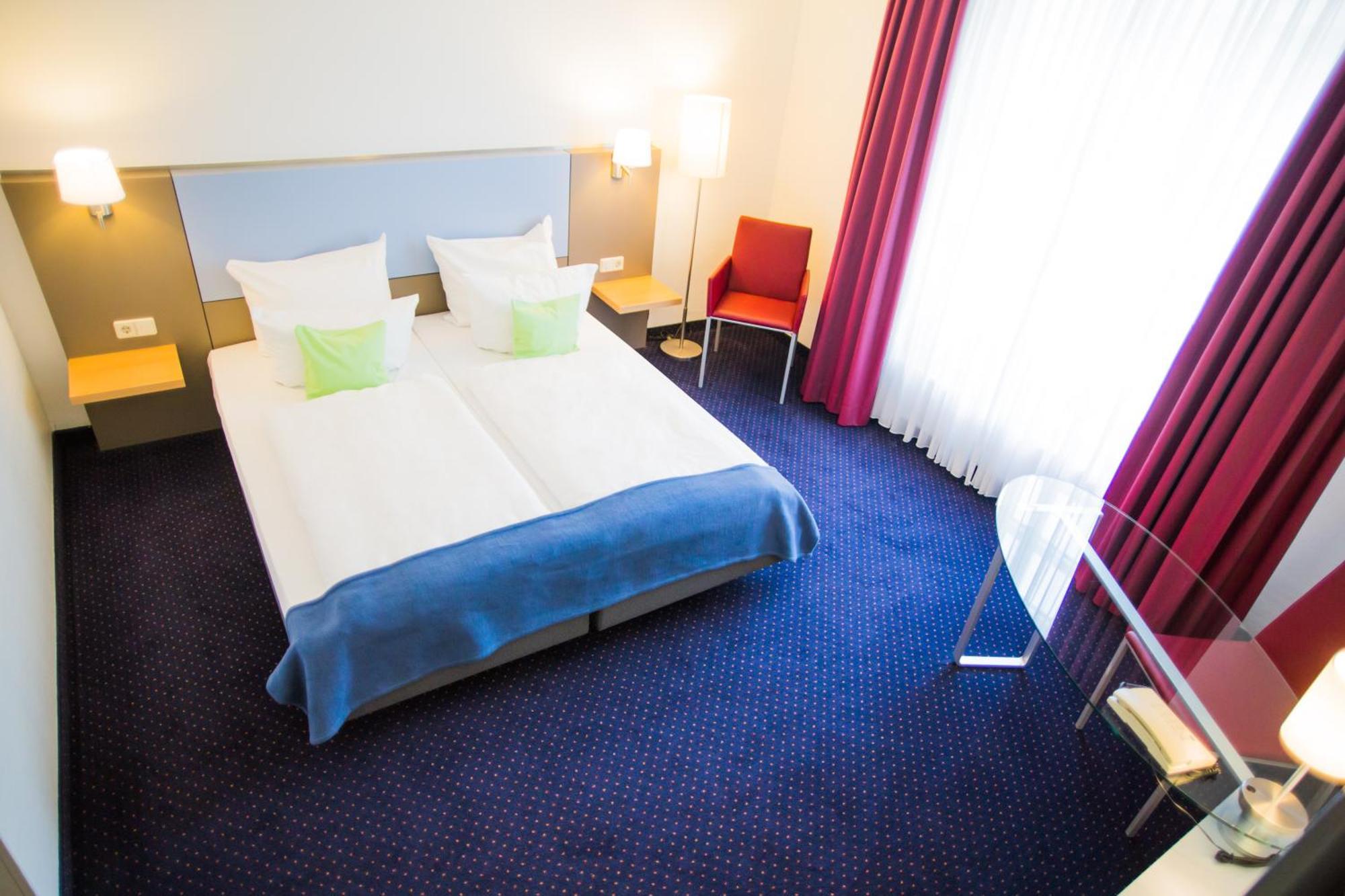 Ibis Styles Leipzig Hotel Radefeld Exterior photo